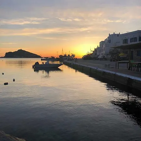 Apartahotel Elena 3*