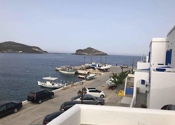 Apart-hotel Elena 3*